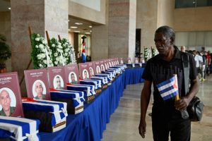 كوبا تستقبل رفات 32 جنديًا كوبياً قتلوا في العملية العسكرية الأميركية بفنزويلا