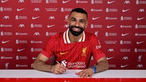 محمد صلاح يعلن رحيله رسميًا عن ليفربول نهاية الموسم